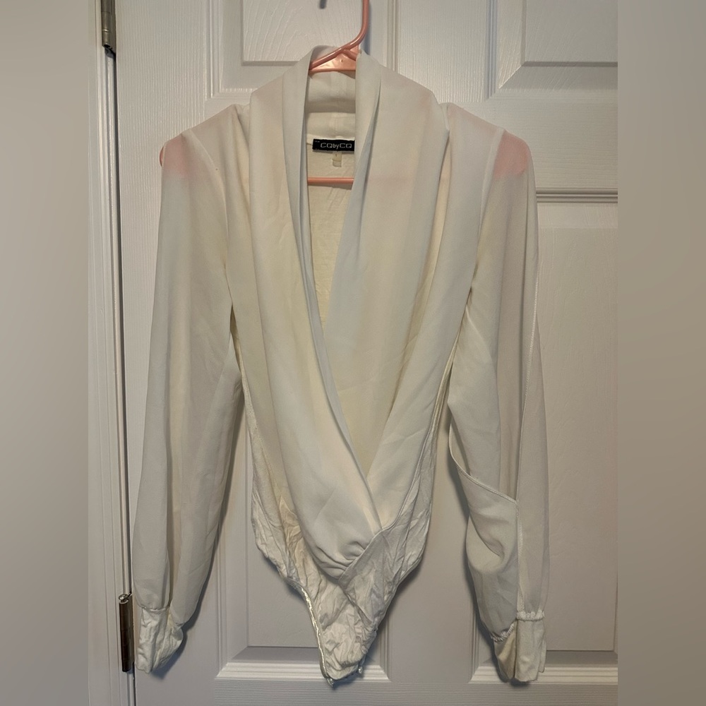 White bodysuit with slit sleeves- Super cute!